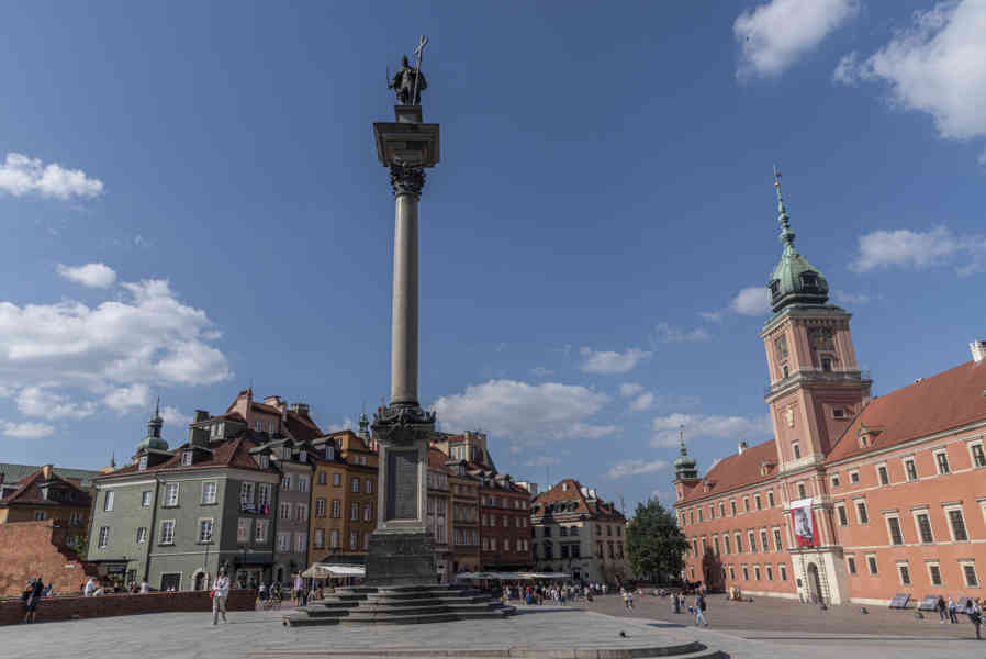 Polonia - Varsovia 008 - Columna de Segismundo.jpg